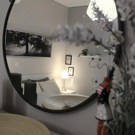 Panos Modern * Mouzaki